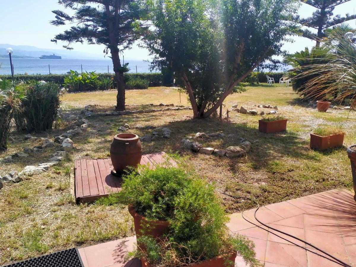 Villa Sullo Stretto Sant'Agata  ภายนอก รูปภาพ