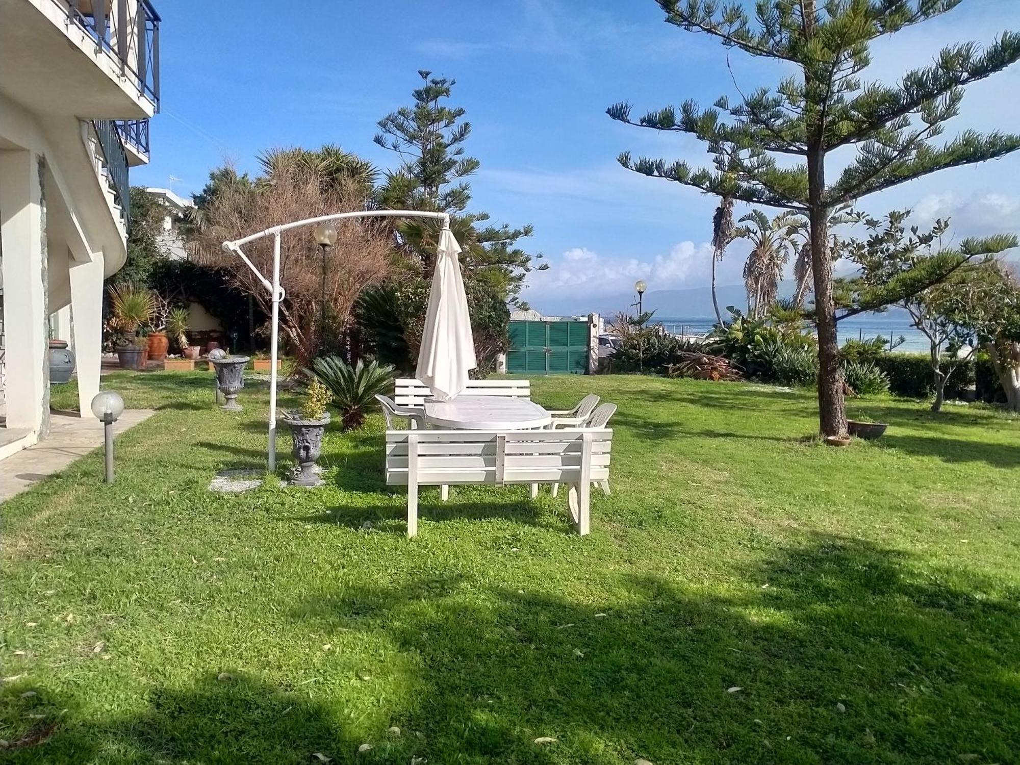 Villa Sullo Stretto Sant'Agata  ห้อง รูปภาพ