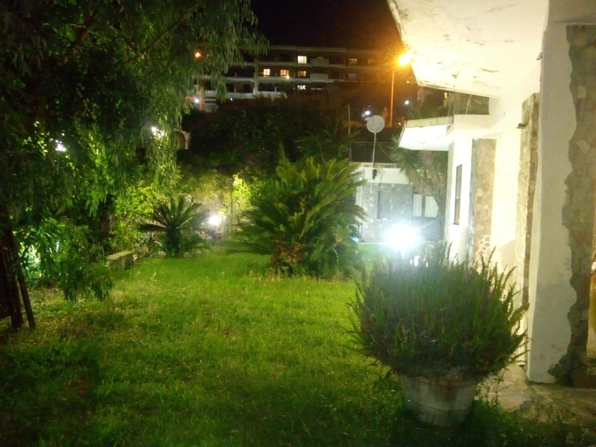Villa Sullo Stretto Sant'Agata  ภายนอก รูปภาพ